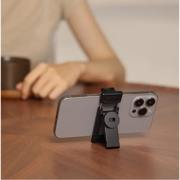 Фото - Штатив Ulanzi TT23 Auto-Tracking Selfie Stick Tripod Black (T168A)
